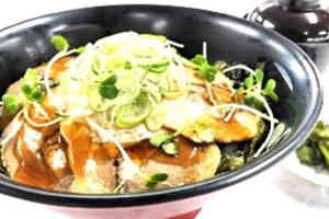 チャーシュー丼