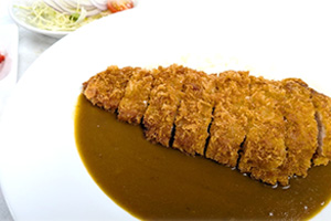 ロースカツカレー（ミニサラダ）