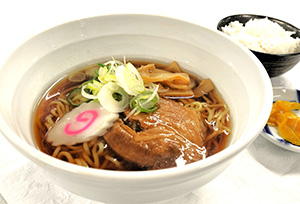 しょうゆラーメン