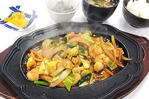 牛ホルモン定食